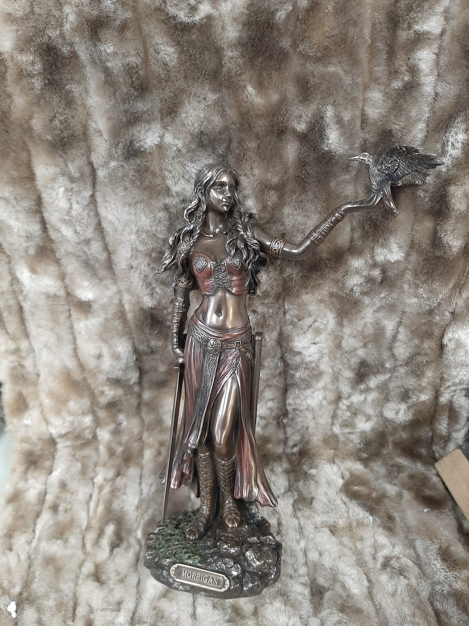 Morrigan Statue