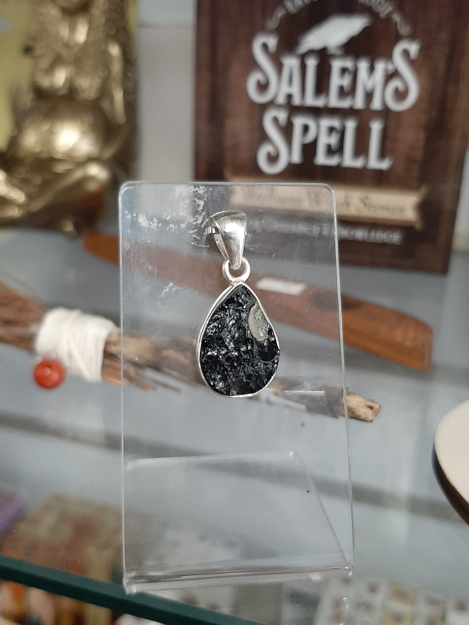 Colombianite Pendant