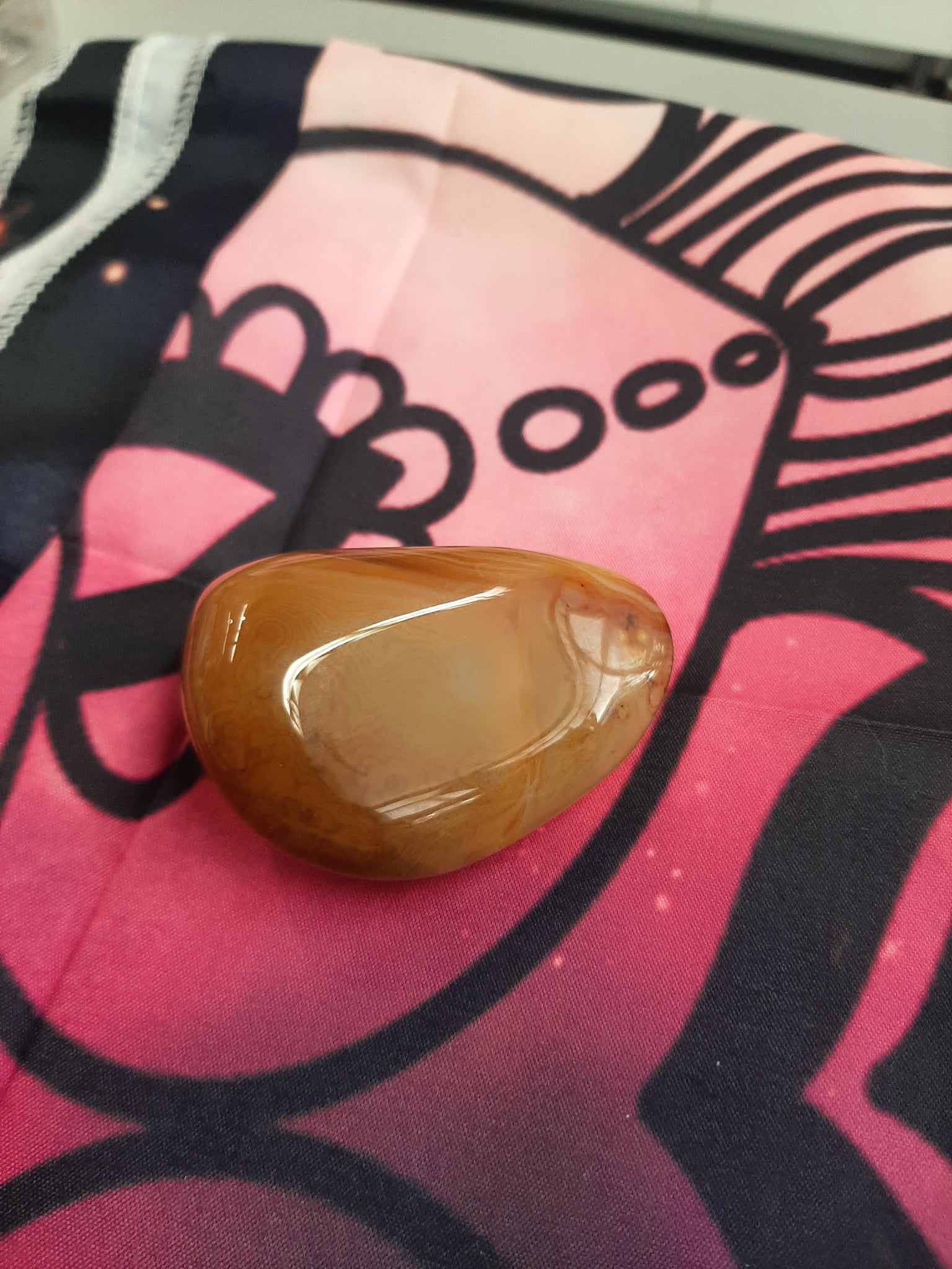 Carnelian Palm Piece