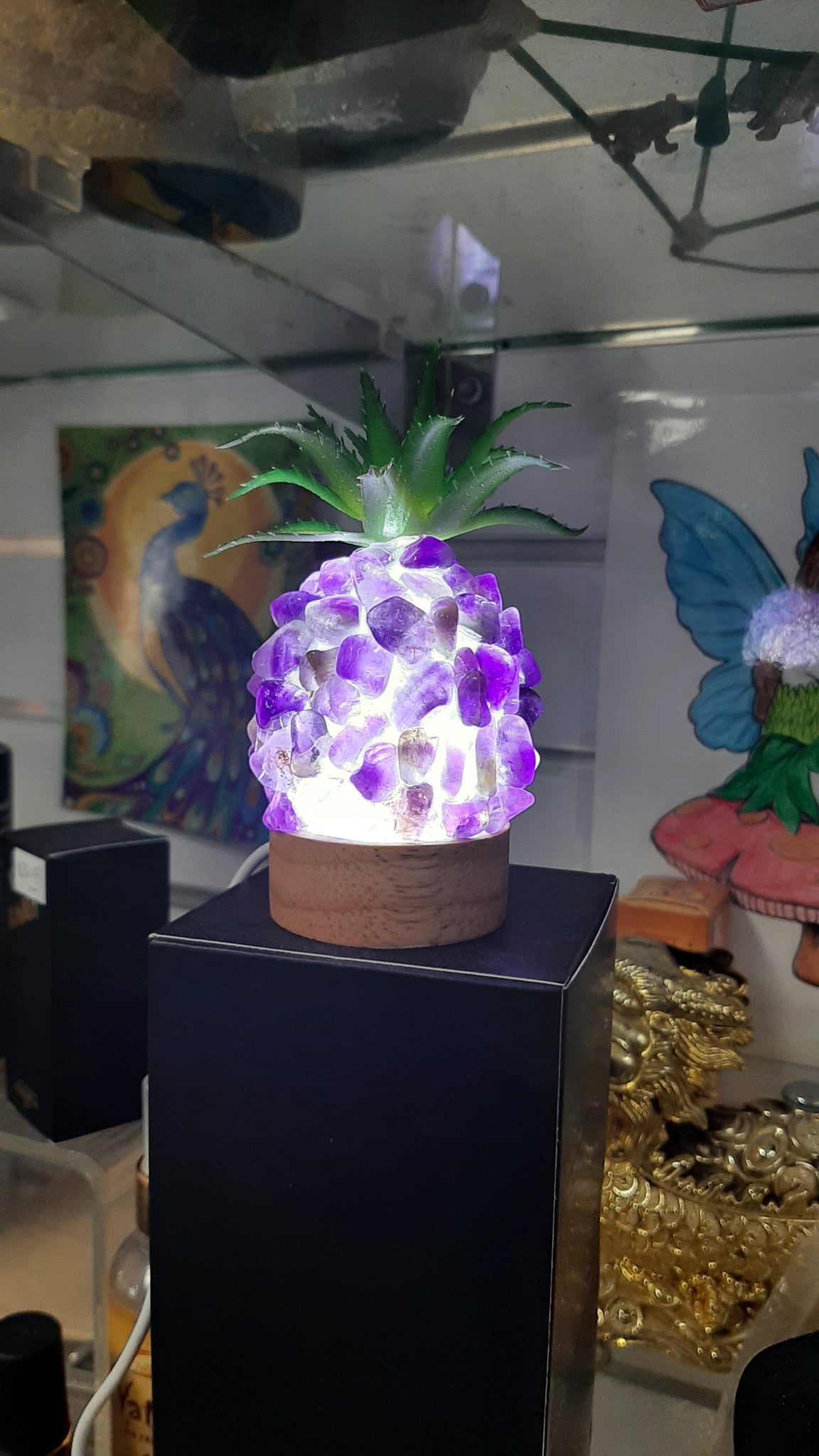 Amethyst Pineapple Lamp