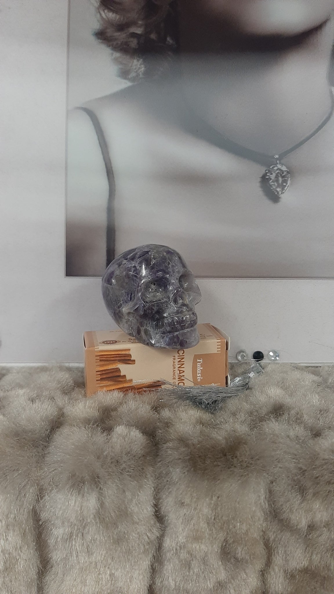 Chevron Amethyst Skull