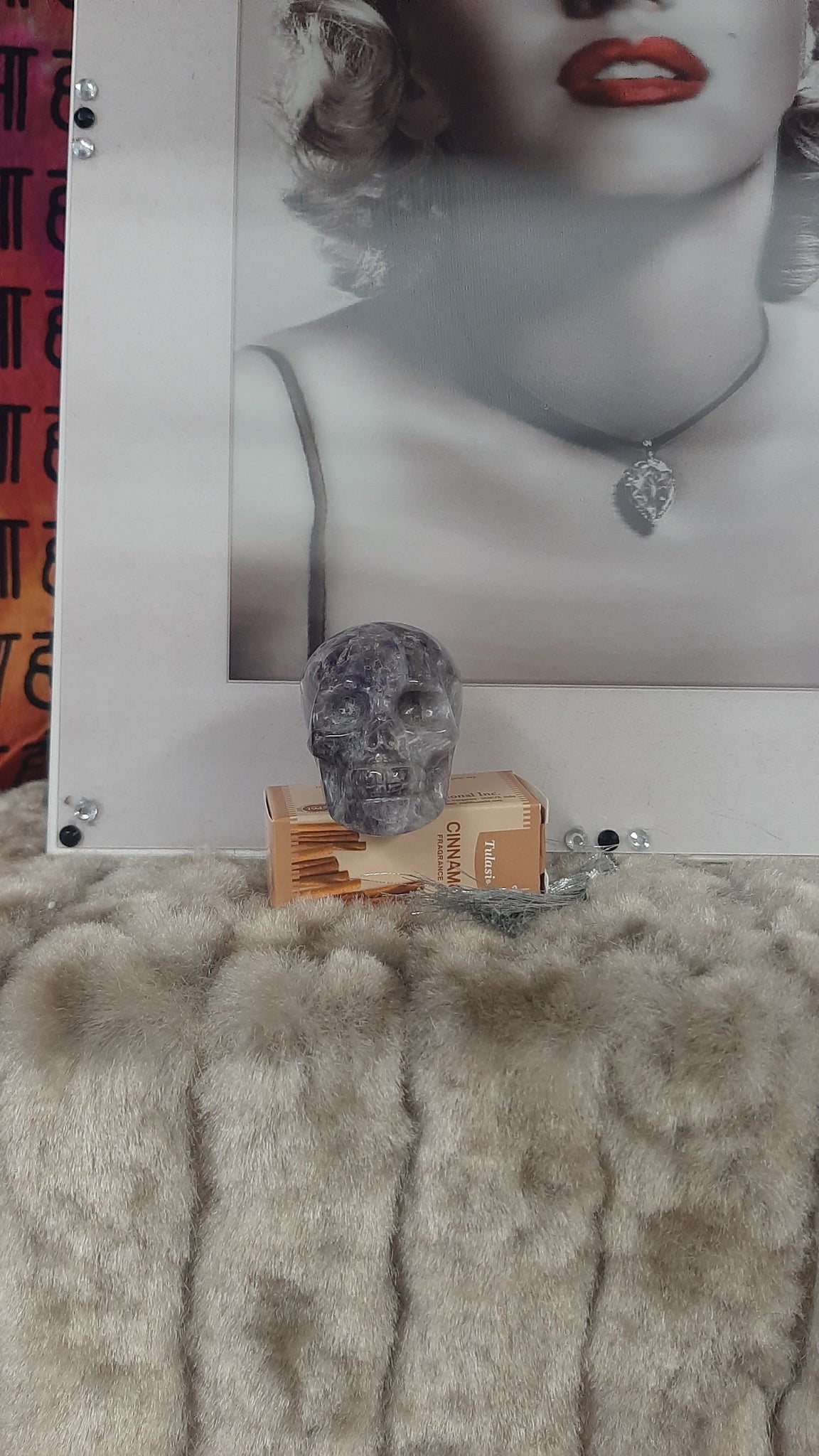 Chevron Amethyst Skull