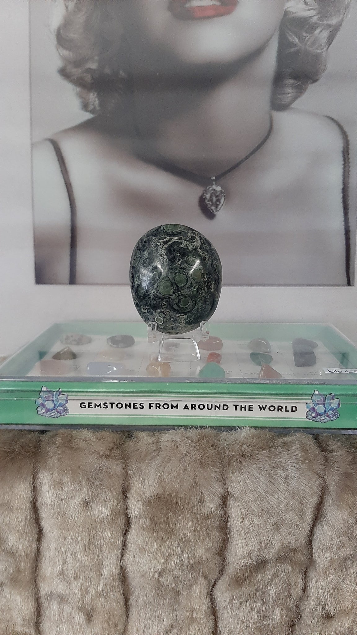Kambaba Jasper Palm Piece