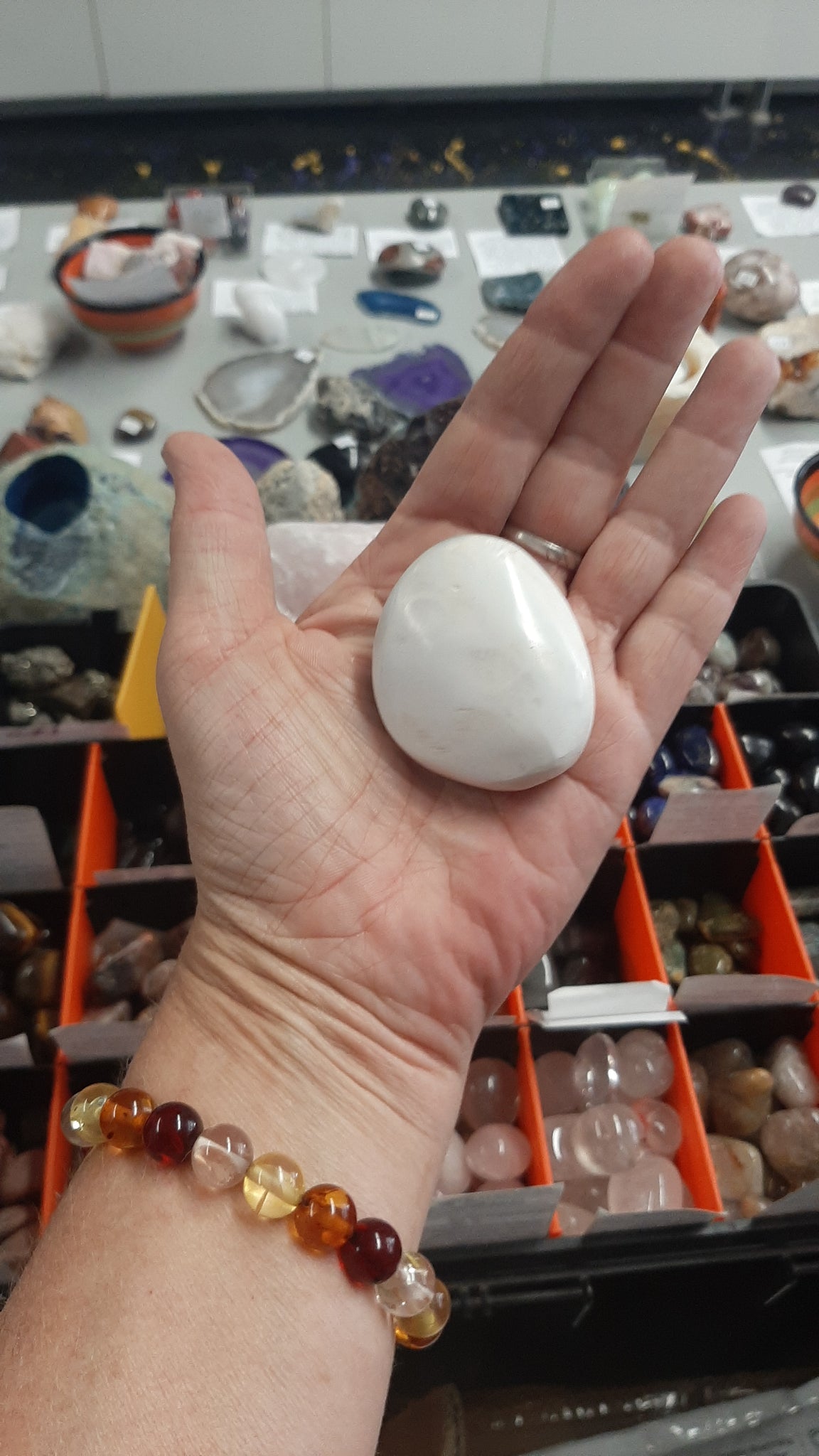 Orca Agate Palm